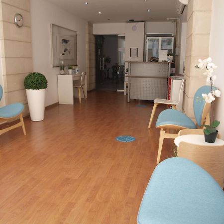 לרנקה Attic City Apartments מראה חיצוני תמונה